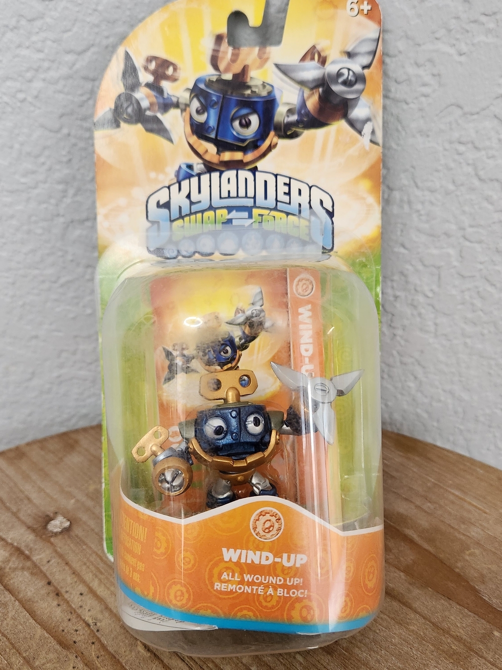 Skylanders Swap Force WIND-UP Figure w/ Card - Open Box Pack Taped / Stapled